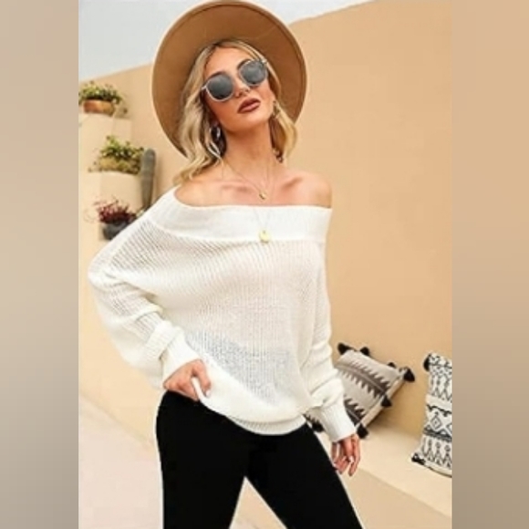 Sweaters - Off the shoulder cream sweater